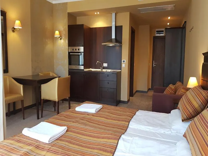 Royal Beach Private Apartments Sunny Beach 0*,