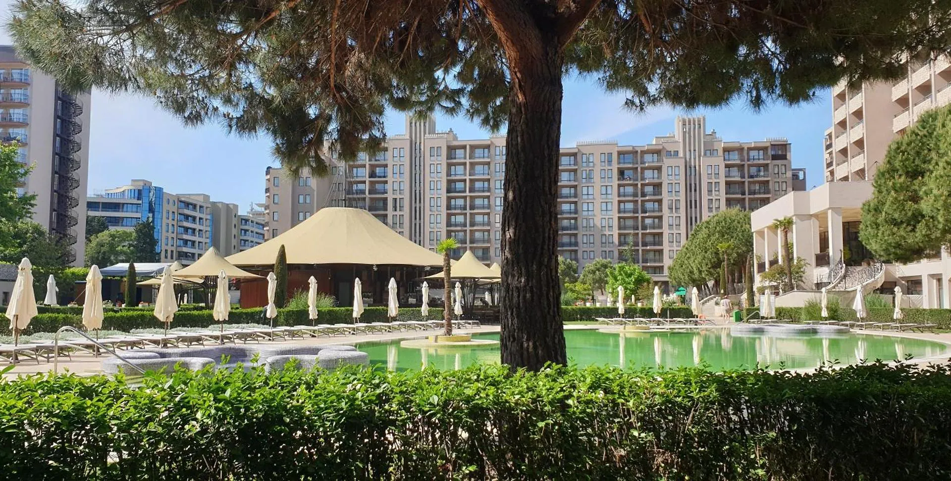 Royal Beach Private Apartments Sunny Beach